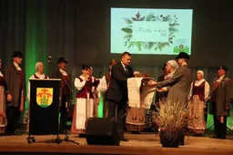 Geriausiems iš geriausiųjų – sveikinimai, padėkos ir dovanos