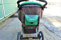 Pametėte vaikišką vežimėlį? Atsiliepkite!