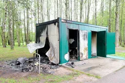 Vandalai siautėjo Jaunimo parke