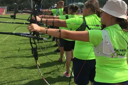 Iš Lietuvos čempionato Alytaus lankininkai grįžo su tuzinu medalių ir komandiniu sidabru