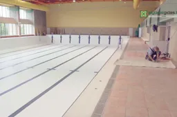 Vietoje atnaujinto baseino kol kas maudysimės Alytaus politikų rietenose