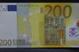 Verslininkų dėmesiui: Alytuje – netikri eurai!