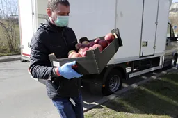 Dienos centrus „Gelbėkit vaikus“ gruodį pasieks parama maistu