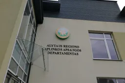 Kiek Alytus dar „mėgausis” smarvių terapija?