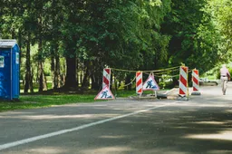 Jaunimo parke  bus įrengtas viešasis tualetas