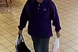 Ieškoma „Žuvinto“ turgavietėje piniginę pasisavinusi moteris