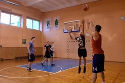 Mokyklų sporto salės vietos bendruomenėms – nemokamai kartą per savaitę