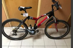 Gal Jotvingių g. šaligatvyje rastas dviratis yra jūsų?