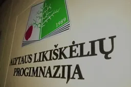 Iki aplinkosaugos konkurso laurų Alytaus gimnazistams trūko nedaug
