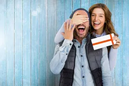 Dovanos vyrams: kaip nustebinti mylimąjį?