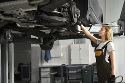 Kaip atpažinti, kad laikas keisti rato stebulę?