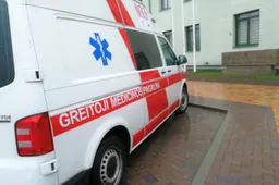 Prie parduotuvės sumuštam vyrui prireikė traumatologų pagalbos