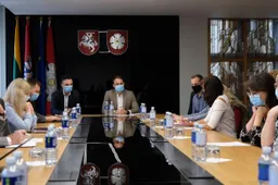Dėl naujos gamyklos Pramonės rajone – papildomi savivaldybės klausimai