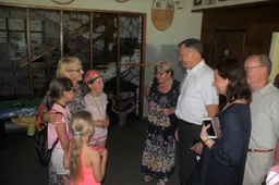 Paneigė gandus:  Kumečių mokykla bus