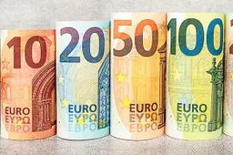 „Pareigūnas“ iš moters išviliojo tūkstančius eurų