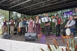 Kraštiečiai vėl rinkosi į susitikimą Eičiūnuose