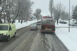 Santaikos gatvės kalnelis vėl neįveikiamas sunkvežimiams