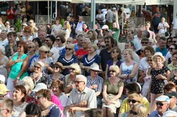 Tiesioginės šventės transliacijos