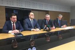 Uždraustas ligonių lankymas. Kaip dar nuo koronaviruso saugomasi Alytuje?