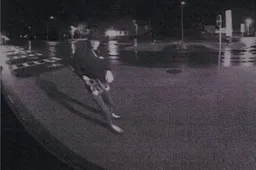 Ieškomas ne savo prekes siuntų terminale ėmęs vyras