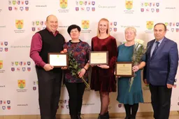 Vasarą aplinka pražysta – parodykite grožį kitiems