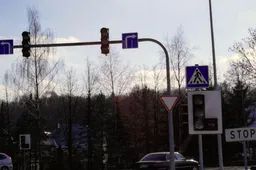 Nuo sausio 1 d. – eismas be lentelių su žalia rodykle