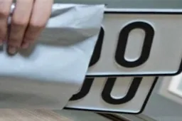 Alytuje – vogtas BMW, Balkūnuose – puspriekabės su vienodais numeriais