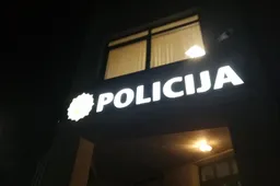 Pivašiūnų seniūnijoje iš moters pavogtas auksas ir banko kortelė