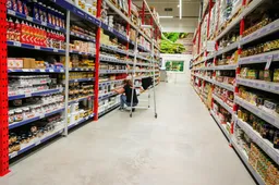 Kaip šventmečiu dirba prekybos centrai