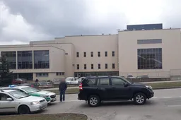 Ieškomas avariją sukėlęs juodos spalvos automobilis