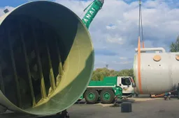 Alytuje pagamintas daugiaaukščio namo dydžio įrenginys