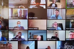 Išrinktieji nepatvirtino kelių direktorių ataskaitų