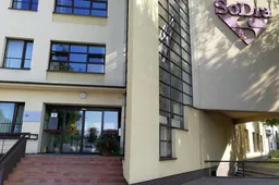 Į namus pensijas gaudavusius senjorus ragina jas priimti į savo sąskaitas