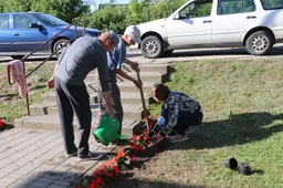 Visuomenei naudingos veiklos – sustabdytos