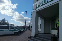 Sukčių išviliojamos didelės sumos kelia nerimą