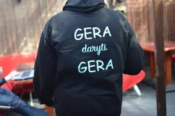 Alytiškė lietuvius Anglijoje pakvietė daryti gera