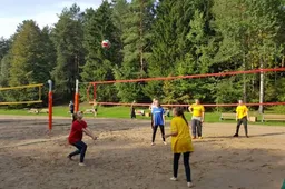 Alytaus mieste tęsiamas darbas su jaunimu, leidžiančiu laiką gatvėje