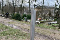 Kapinėse įrengtos vandens kolonėlės