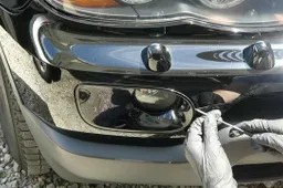 Italijoje dingusį BMW siekta įteisinti Varėnoje