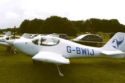 Alytaus aeroklubas įsigijo lėktuvą „Europa“