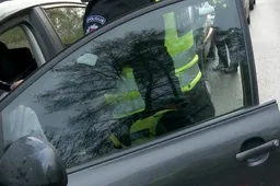 Vairavo girti: nesuvaldė automobilių – vienas apvirto, du nuvažiavo nuo kelio