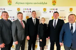 „Vardan Lietuvos“: ką naujausios frakcijos nariai nuveikė Alytaus rajono taryboje?