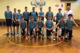 Alytaus krepšininkai su medaliais grįžo iš sezono pabaigos turnyro