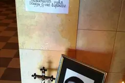 Protestavo prieš „nepaklusnius" medikus, nuskendo dėl prakiurusios valtelės, dingo Prahoje dirbęs sūnus