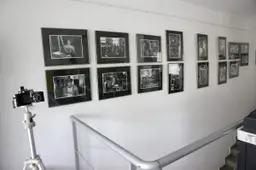 „22 laipteliuose“ – alytiškio fotografo „Mašinų gamykla”, „Veteranų šventėje”, „Vestuvėse”, „Viešnagė kaime”, „Bendrabutiečiai” ir „Alytus”