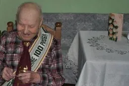 Naujas asmens tapatybę patvirtinantis dokumentas - 101–uosius metus einančiam Alytaus rajono gyventojui