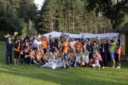 Alytaus liberalai krikštijo jaunimą ir skelbė ledinio vandens iššūkį (NUOTRAUKOS)