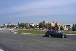 Naujojoje gatvėje - pirmoji žiedinė sankryža (NUOTRAUKOS)