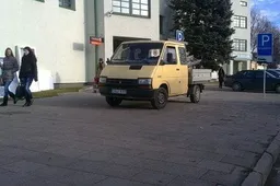 Alytaus ir Druskininkų policininkai kabinetuose žiemą nešals