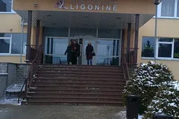 Gydymo įstaigose gyventojai nepakankamai informuojami apie privalomojo sveikatos draudimo lėšomis kompensuojamas paslaugas